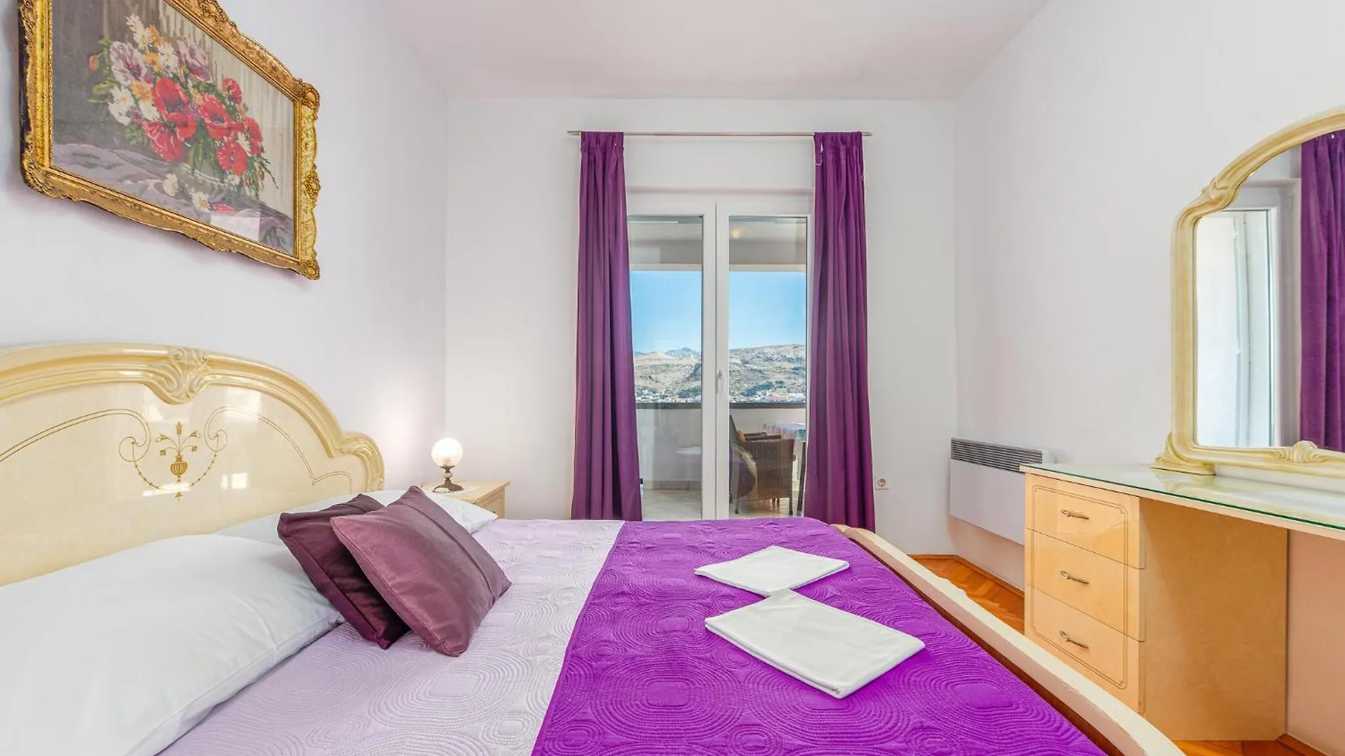 2 Bedroom Stunning Apartment In Pag パグ